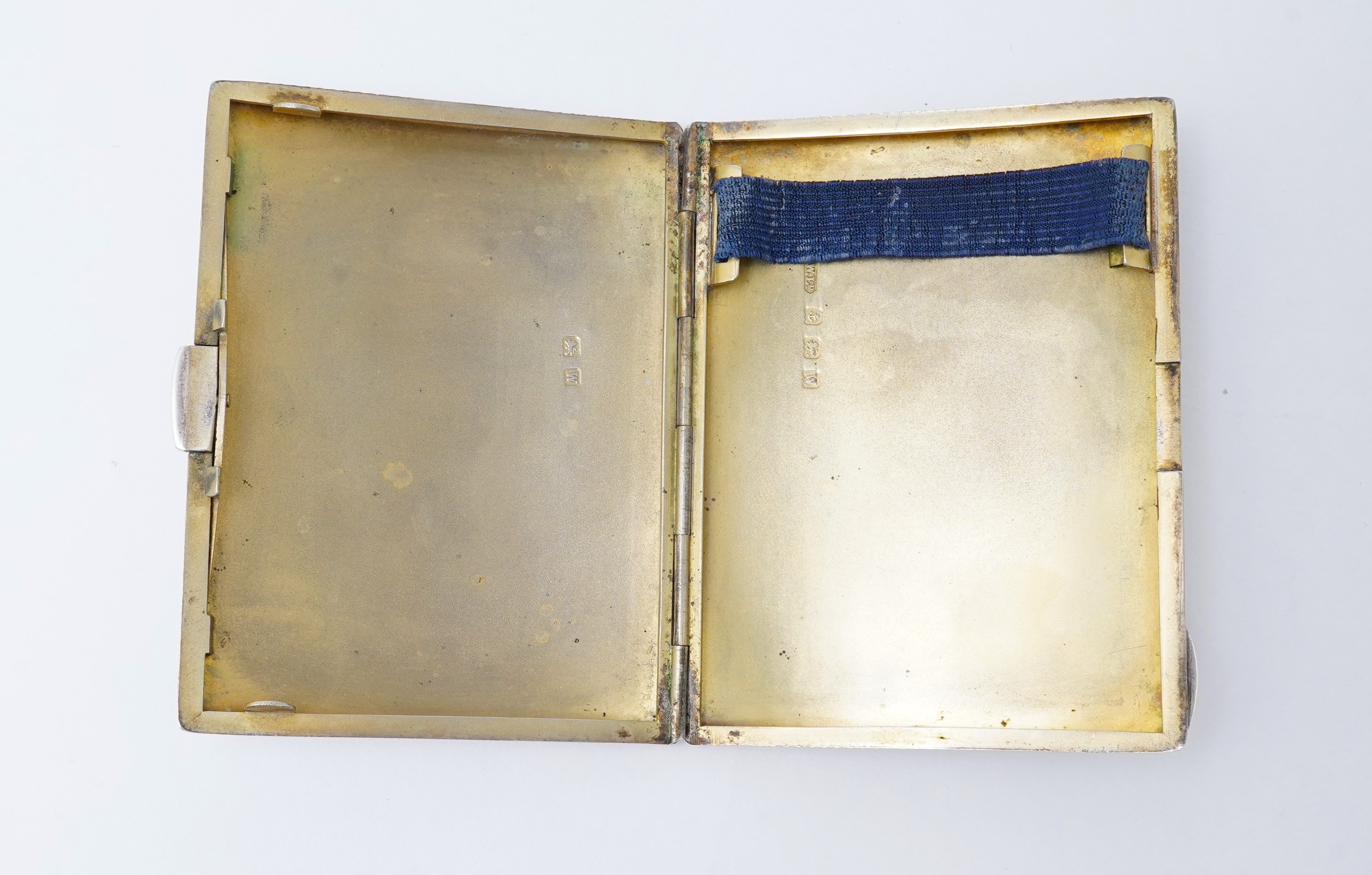 A collection of jewels and accessories including a moonstone bracelet